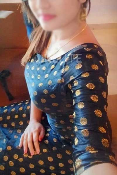 900-aed-0581708105-working-girl-in-sharjah-international-airport-by-cute-sharjah-call-girls-small-0