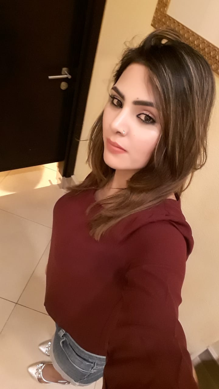 indian-call-girl-in-dubai-0552639970-small-1