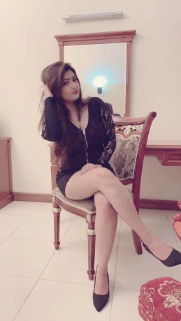 anushka-independent-indian-model-in-sharjah-0508627707-big-1