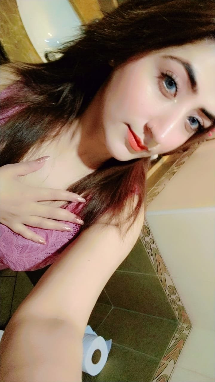 pakistani-hot-model-in-sharjah-0508627707-small-3