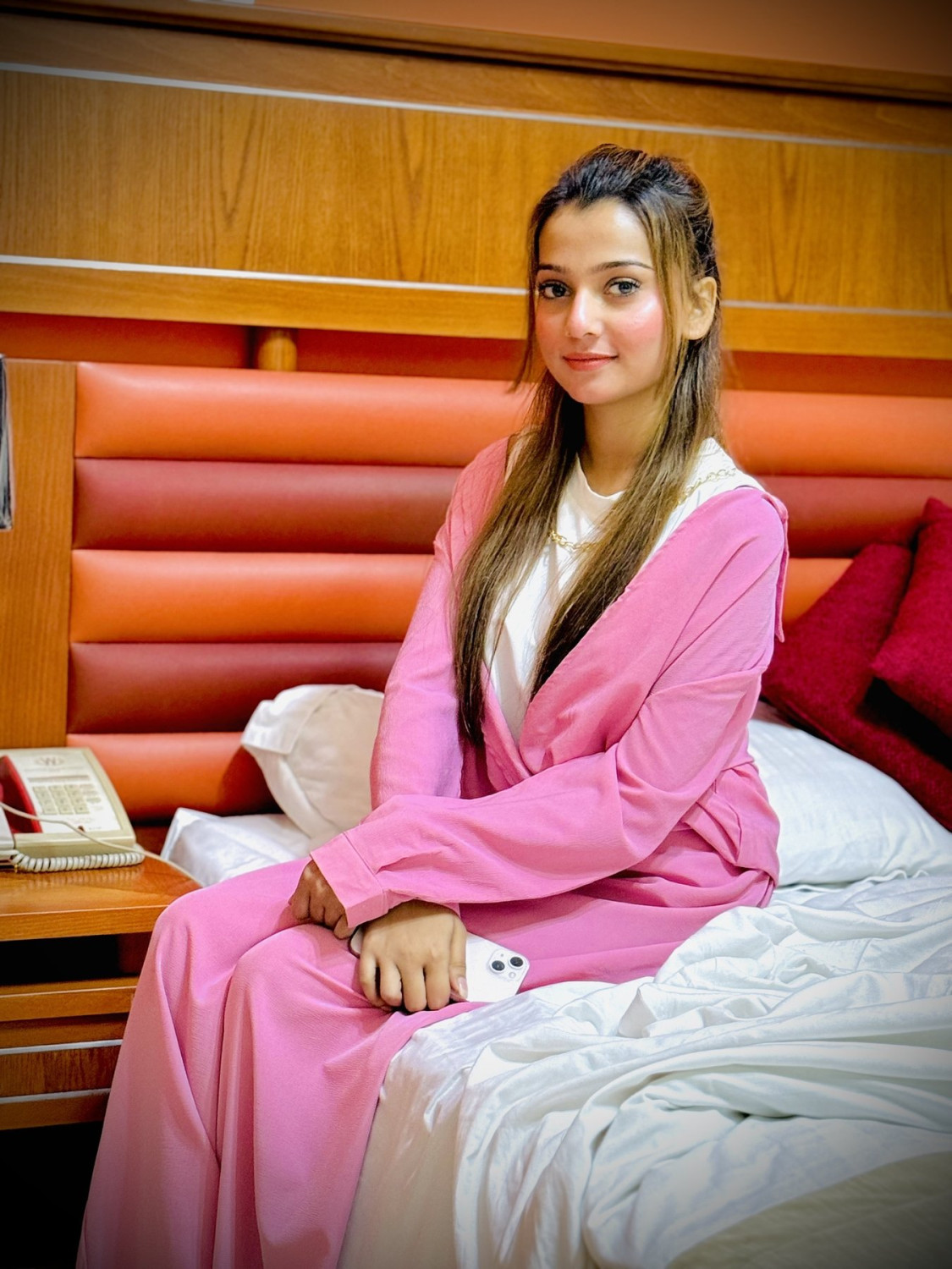 pakistani-escort-in-dubai-0566052900-small-3