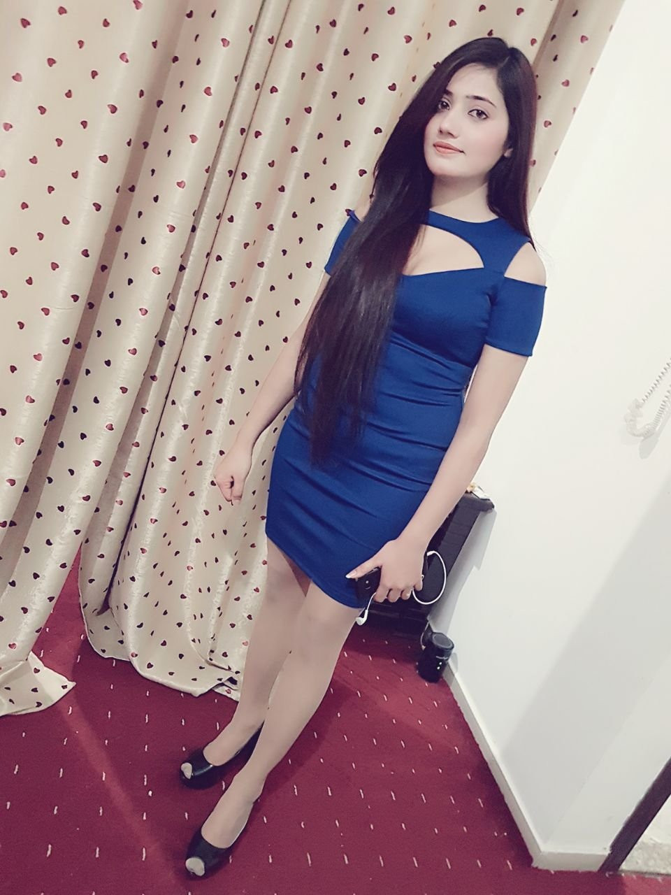 kashish-sexy-call-girl-in-dubai-downtown-971566052900-small-2