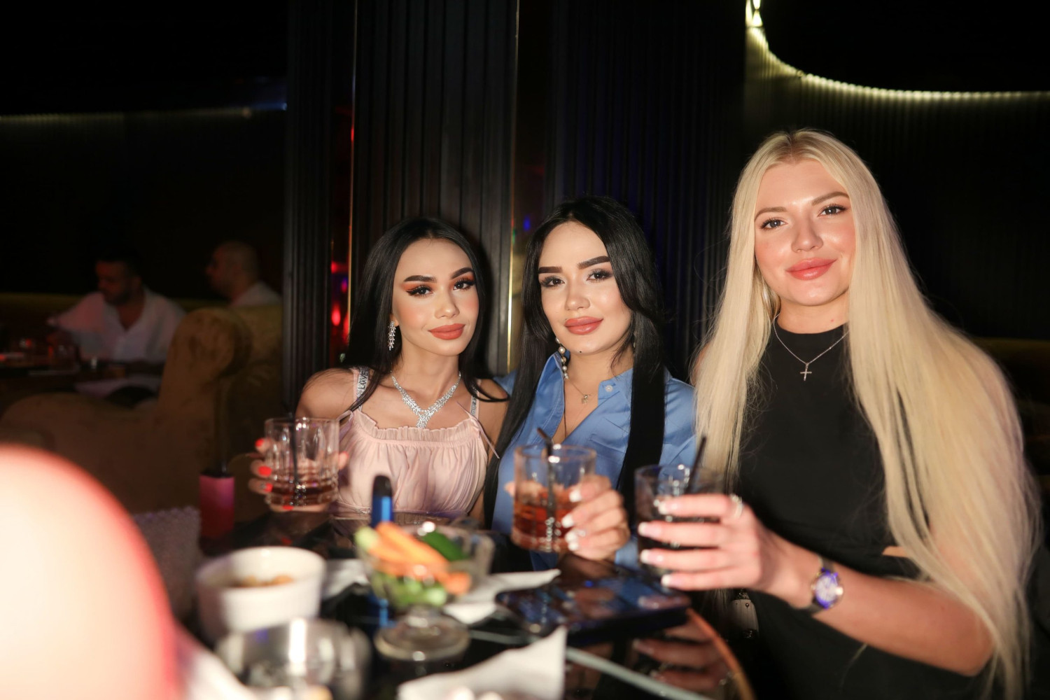 eve-lounge-russian-club-russian-clubs-in-dubai-small-2