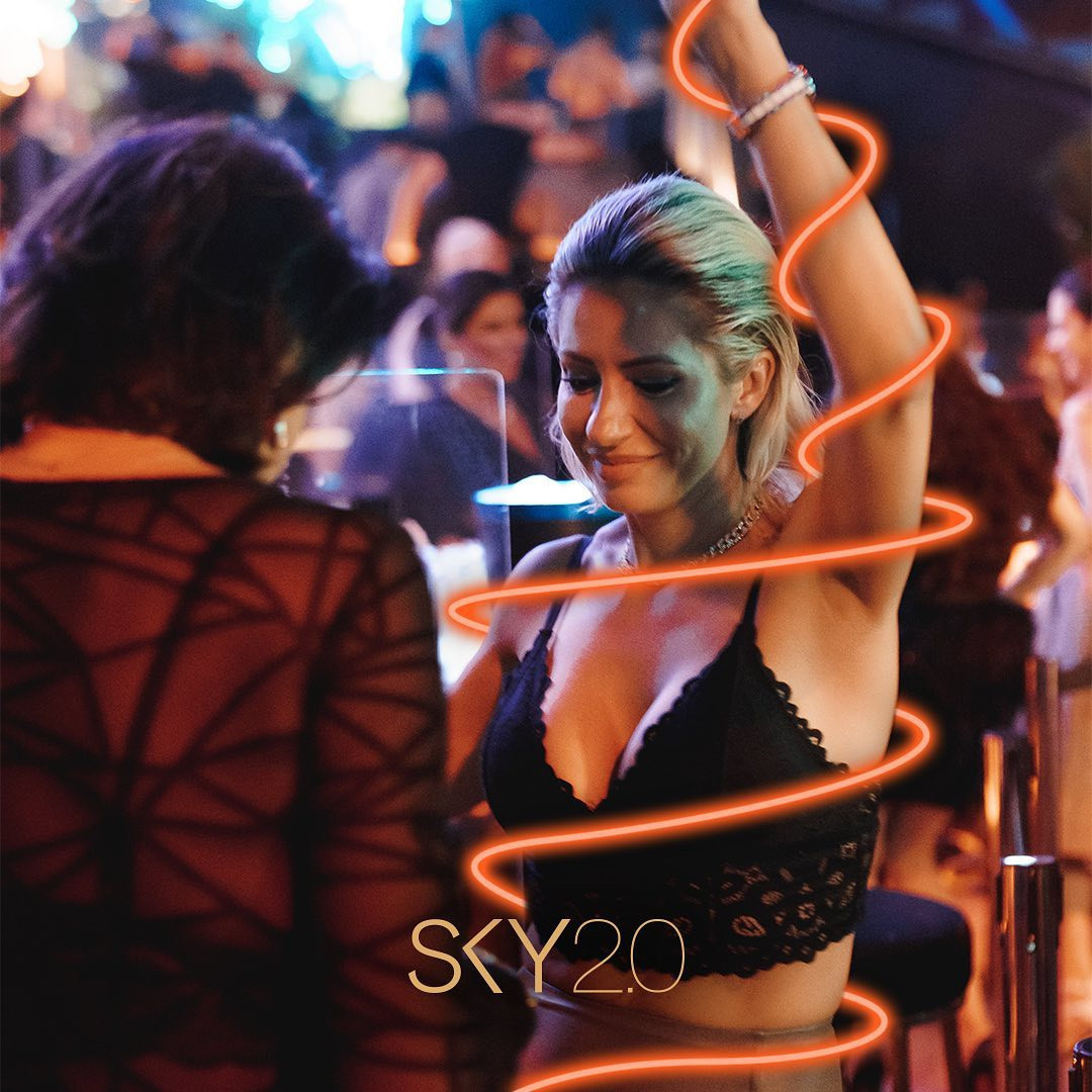 sky20-club-in-dubai-book-table-small-0