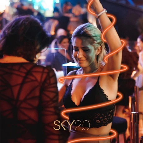 sky20-club-in-dubai-book-table-big-0