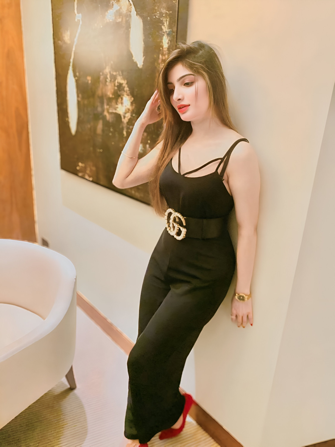 indian-dubai-escort-ayra-khan-small-2