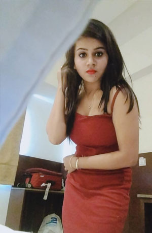 myself-mahi-and-im-an-indian-escort-located-in-dubai-small-0