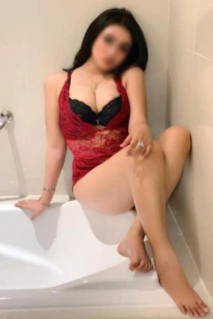 Business Bay Escorts 0564860409 Indian Escorts in Dubai Business Bay By Cheap Escorts in Business Bay Dubai