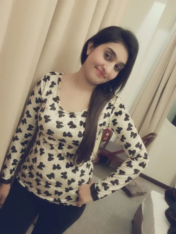 independent-call-girl-ajman-indian-vip-model-big-0